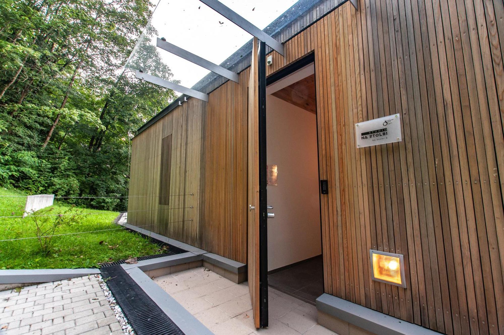 Studio Na Stolbi Ljubljana Ngoại thất bức ảnh